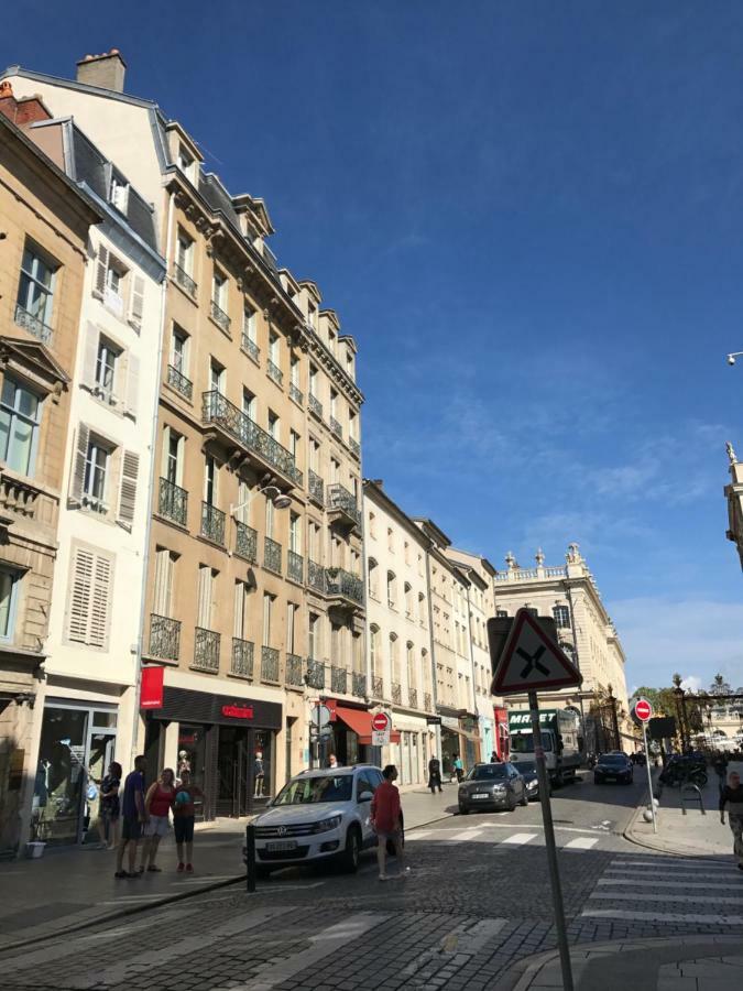 Appartement Place Stanislas Nancy Esterno foto